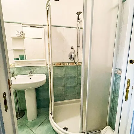 招待所 尼禄甘贝罗旅馆