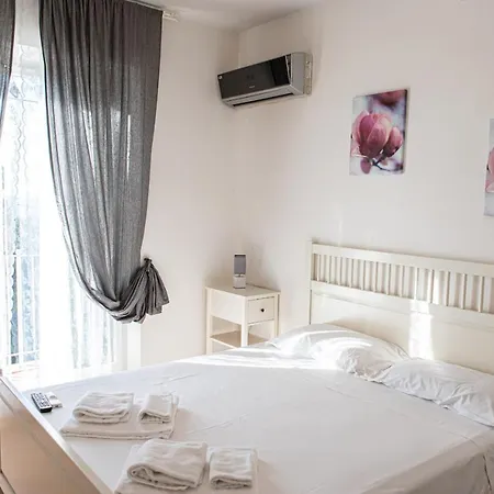 尼禄甘贝罗旅馆