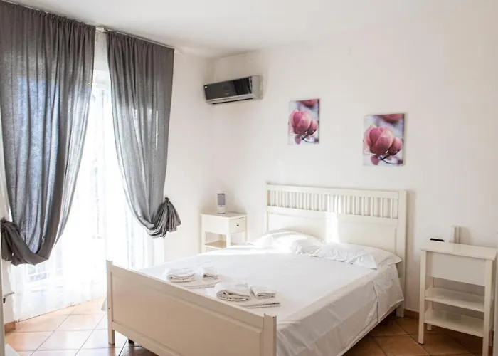 Πανσιόν Gambero Nero Tellaro